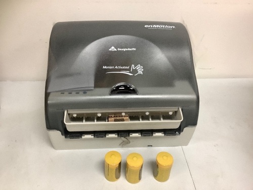 Georgia Pacific Automatic Towel Dispenser, Appears New - Lot 57