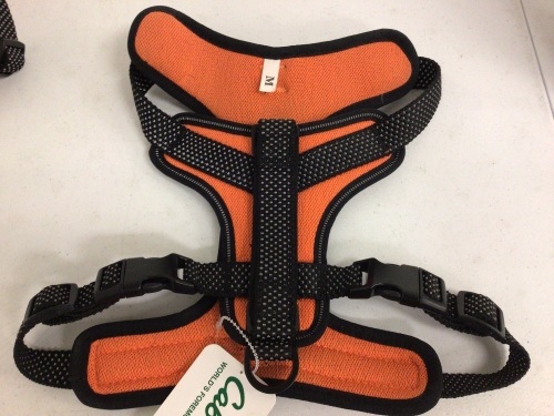 Protective Dog Harness, Size M, E-Comm Return - Lot 384