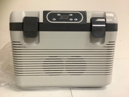 Mini Thermoelectric Cooler and Warmer, Appears New w/ Crack on Front, Powers Up, Sold as is - Lot 79