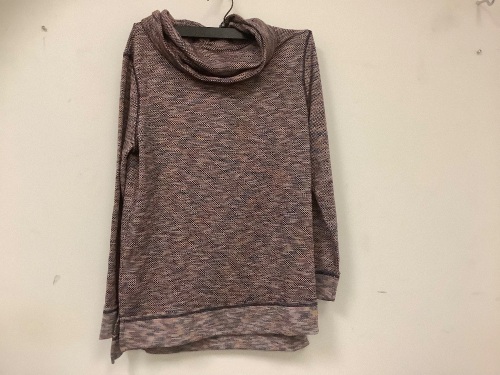 Natural Reflections Womens Cowlneck, M, Appears New, Sold as is - Lot 347