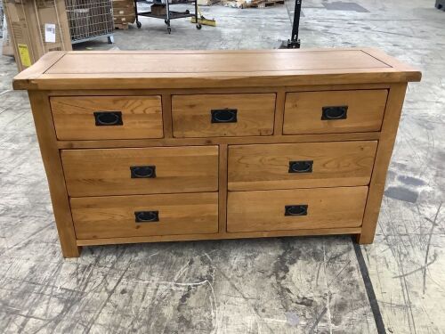 7 Drawer Dresser  - Lot 27