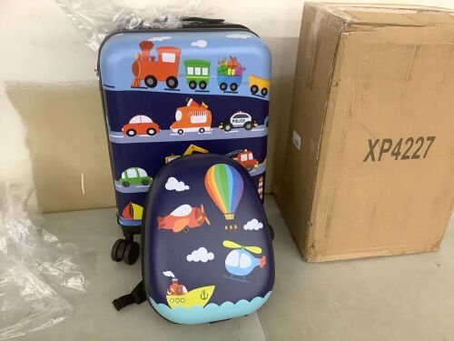 Kid's Rolling Luggage Set - Lot 589