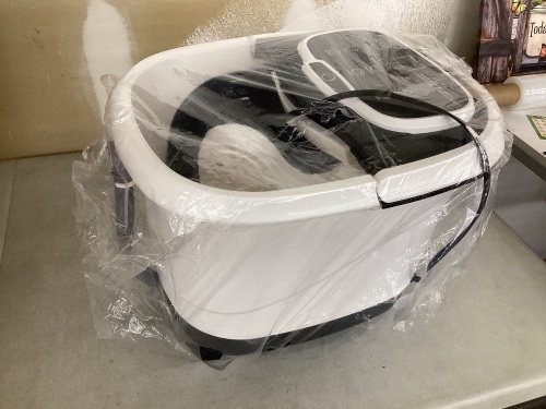 Automatic Heated Shiatsu Massage Foot Bath Spa w/ Pumice Stone  - Lot 344