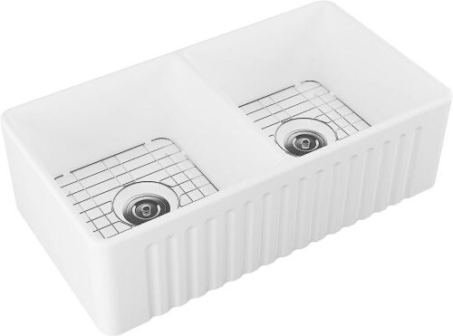 DeerValley 33" L x 18" W White Ceramic Reversible Double Bowl Farmhouse Sink with Apron Front  - Lot 186