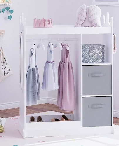 See& Store Dress-up Center Large - Lot 15