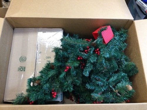 Pack (2) Mystery Box (Holiday) - Lot 75