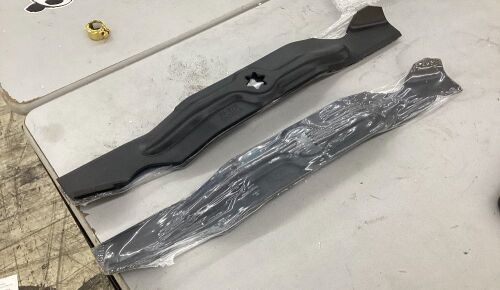 Set of 2 Lawn Mower Blades, Unknown Fit  - Lot 566