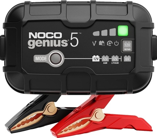 NOCO GENIUS5 6V and 12V Automotive Charger, Battery Maintainer, Trickle Charger, Float Charger and Desulfator for Motorcycle, ATV, Lithium and Deep Cycle Batteries   - Lot 481