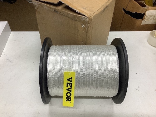 VEVOR Polyester Pull Tape 1053 ft. x 1/2 in. Flat Tape 1250 lbs. Capacity Flat Rope for Wire & Cable Conduit Work  - Lot 582