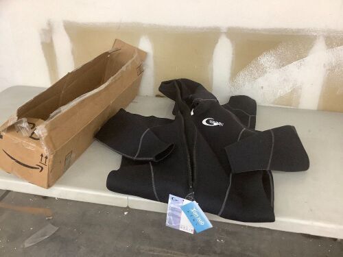 Yonsub Wetsuit, 3XL  - Lot 719
