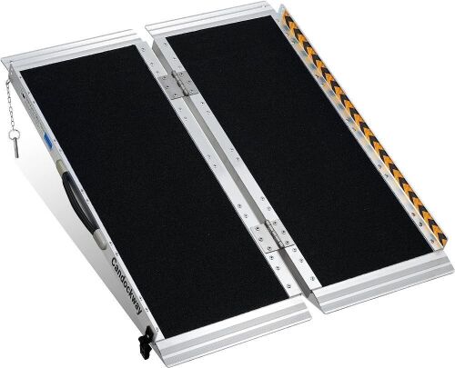 Candockway 3FT Portable Wheelchair Ramps Holds Up to 800 lbs  - Lot 769