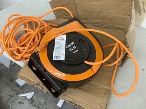 VEVOR Retractable Extension Cord Reel, 65 FT, Heavy Duty 12AWG/3C SJTOW Power Cord, with Lighted Triple Tap Outlet, 15 Amp Circuit Breaker, 180° Swivel Bracket for Ceiling or Wall Mount, UL Listed - Lot 612