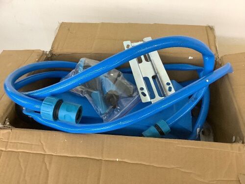 VEVOR Retractable Hose Reel, 5/8 inch x 65 ft, Any Length Lock & Automatic Rewind Water Hose, Wall Mounted w/ 180° Swivel Bracket and 7 Pattern Hose Nozzle - Lot 622