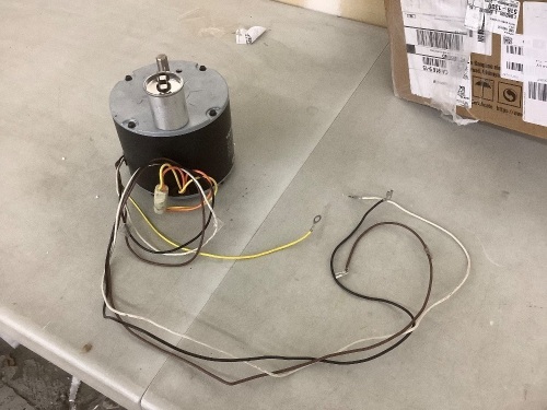 VEVOR Condensor Fan Motor 1 Phase 150W  - Lot 578