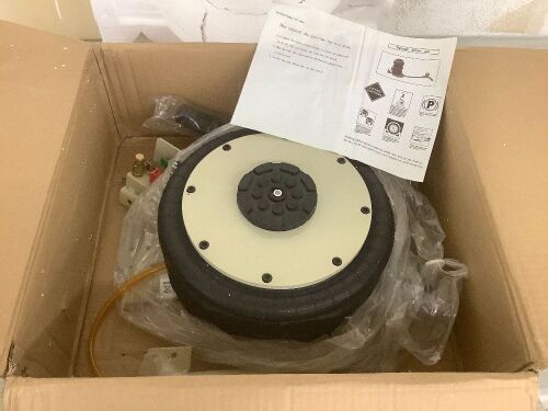 Pneumatic Bellows Jack  - Lot 29