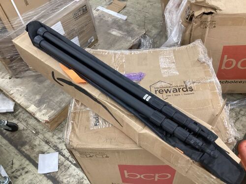 Telescoping Extension Poles, Set of 2  - Lot 140