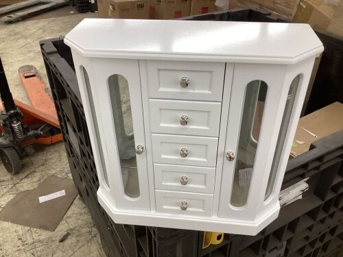White Jewelry Box  - Lot 109