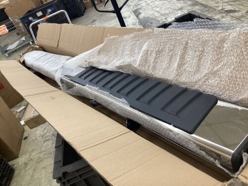 Stainless Steel Running Boards for 19-23 Chevy Silverado/GMC Sierra 1500  - Lot 107