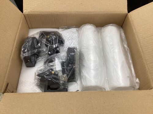 Bathroom Light Fixture  - Lot 611