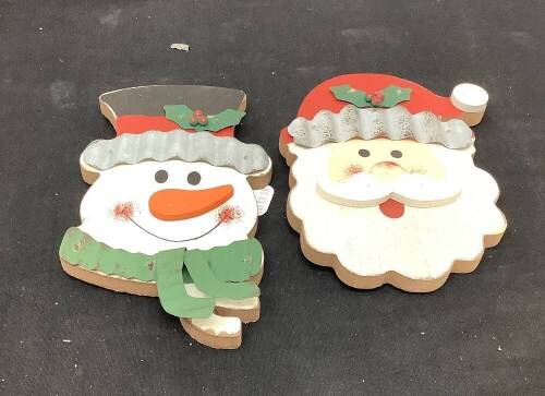 Case of (72) Wooden Christmas Ornaments - Lot 418