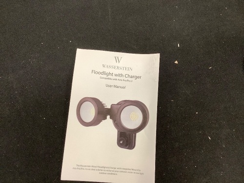Wasserstein Floodlight with Charger Compatible with Arlo Pro/Pro 2 - Lot 441