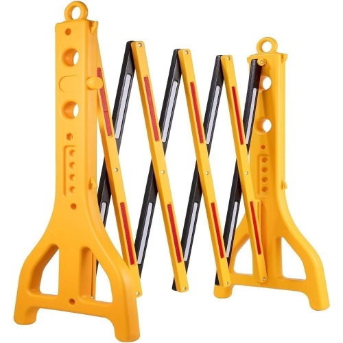 VEVOR 8.3ft Width Expanding Safety Barrier Gate Water Filled Yellow Plastic 38” Height - Lot 274