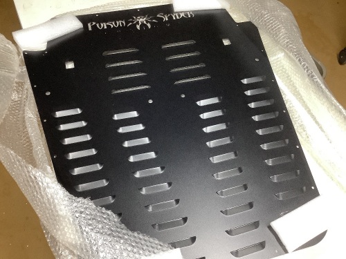VEVOR Vented Hood Louver Black Powdercoat for 2013-2017 Jeep Wrangler JK - Bend in Corner   - Lot 262
