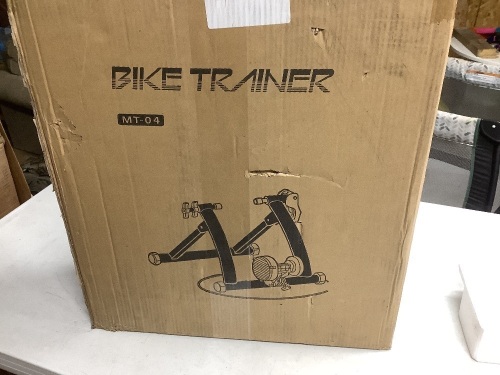 Indoor Cycling Trainer - Lot 430