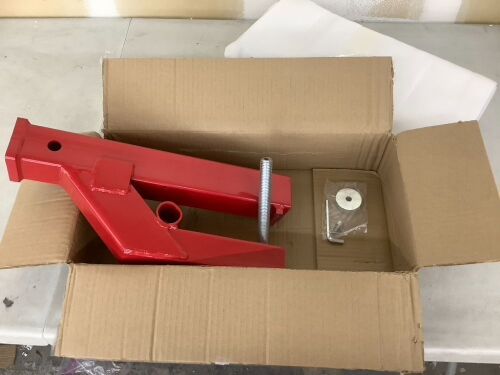 WeiSen Clamp On 2" Trailer Receiver Hitch Quick Release Compatible with Deere Bobcat Tractor Bucket Skid Steer  - Lot 169