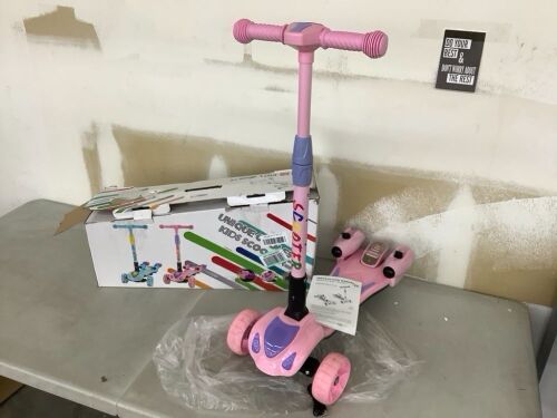 Kids Kick Scooter  - Lot 425