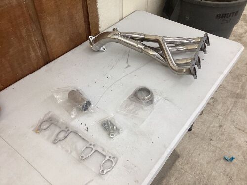 Exhaust Header Manifold  - Lot 581