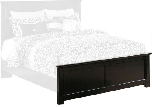 Ashley Furniture Maribel Queen Panel Footboard - Lot 599