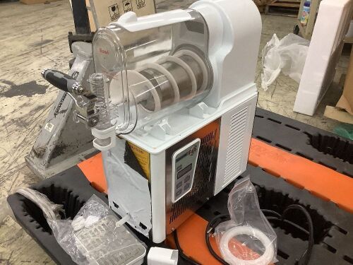 VEVOR 3L Single Bowl 330W Frozen Drink Machine with Temperature Preservation - Spins & Gets Cold  - Lot 15