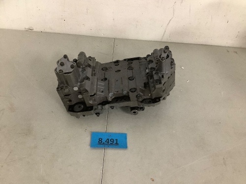 Automatic Transmission Valve Body - Lot 8491
