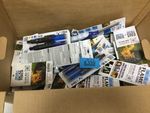 Box of Torches & Lighters - Lot 8559SJ