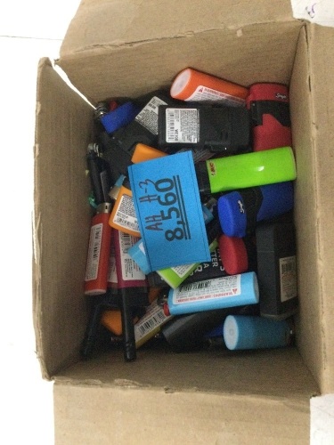 Box of Torches & Lighters - Lot 8560SJ