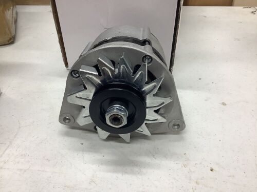 Mahle Alternator - Small Broken Plastic Piece  - Lot 251