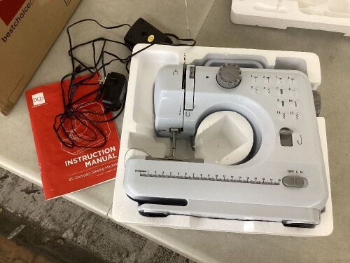 6V Portable Foot Pedal Sewing Machine w/ 12 Stitch Patterns  - Lot 654