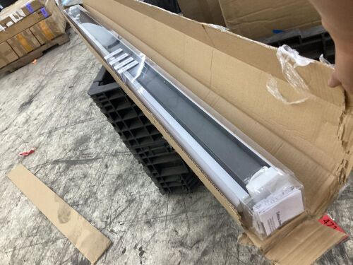 Roller Blinds - Lot 515