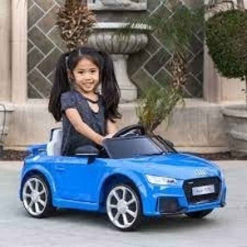Audi TT RS Roadster 6V Ride-On Car - Lot 276