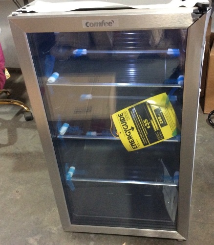 Comfee 115 Can Beverage Cooler  - Lot 943