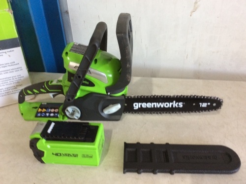 Greenworks 12" 40V Litihium-Ion Cordless Chain Saw, No Charger  - Lot 1003