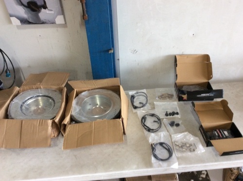 Power Stop Extreme Performance Drilled And Slotted Brake Rotors, Carbon Fiber + Ceramic Brake Pads & Brake Pad Wear Sensors - Lot 33