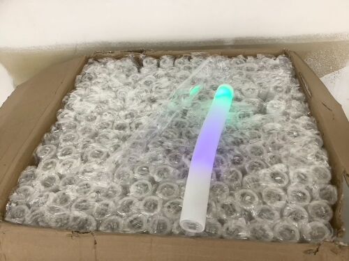 Light Up Foam Glow Sticks, 192 ct  - Lot 554