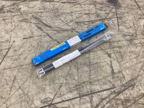 Rear Liftgate Gas Lift Supports for 96-02 Toyota 4Runner  - Lot 590