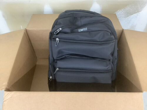 ZOMFELT Travel Backpack with Wheels - Lot 593