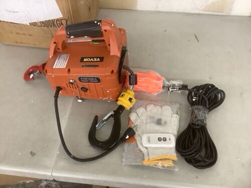 VEVOR Electric Hoist Winch 110V - Broken Handle  - Lot 426