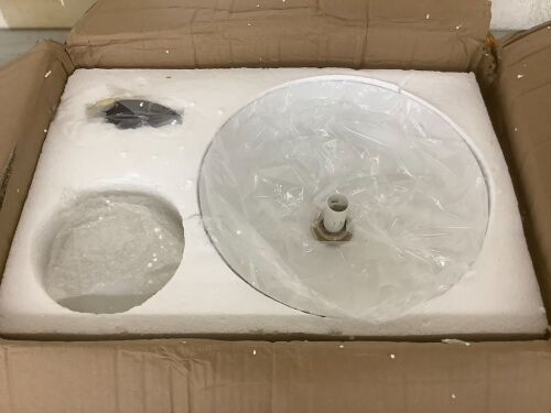 Light Fixture  - Lot 137