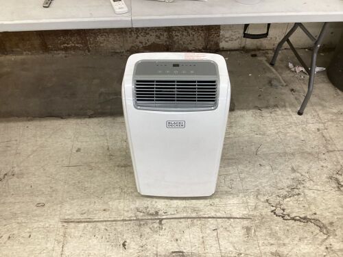 Black & Decker Portable Air Conditoner - Fan Rubs Inside  - Lot 224
