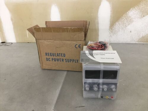 Regulated DC Power Supply  - Lot 551